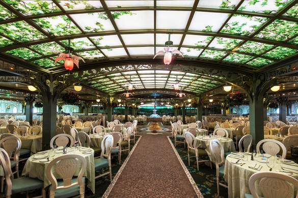 Disney Dream Enchanted Garden © 2026 Disney. All Rights Reserved. Ships’ Registry - The Bahamas..jpg